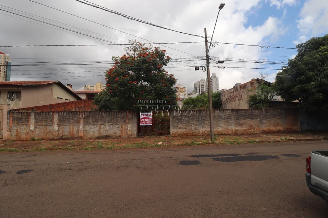 Terreno à venda Rua Sena Martins, região central de Londrina - Foto 2