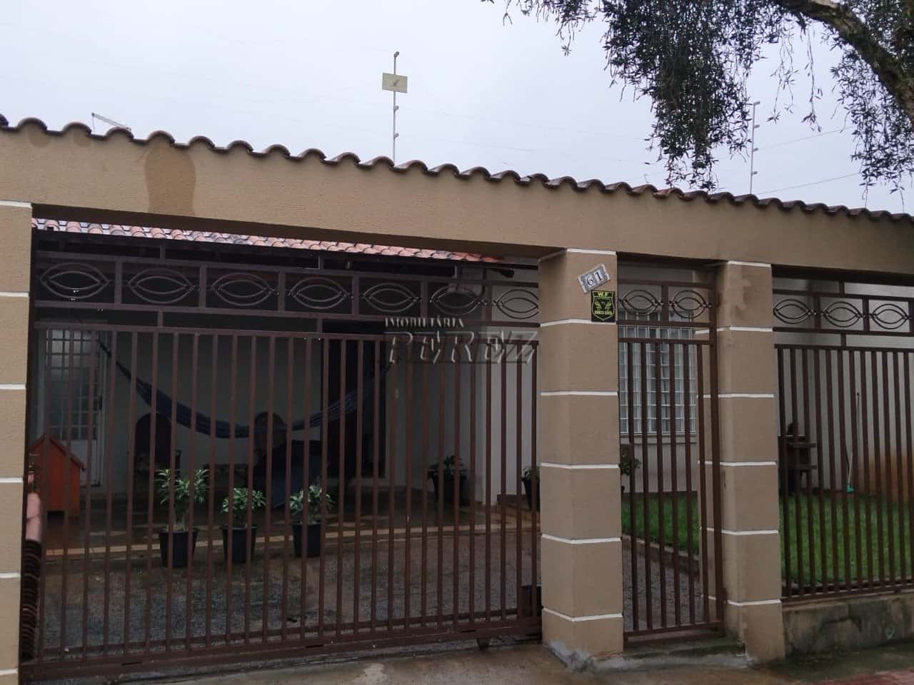Casa à venda na Vila Romana na região leste de Londrina — foto principal