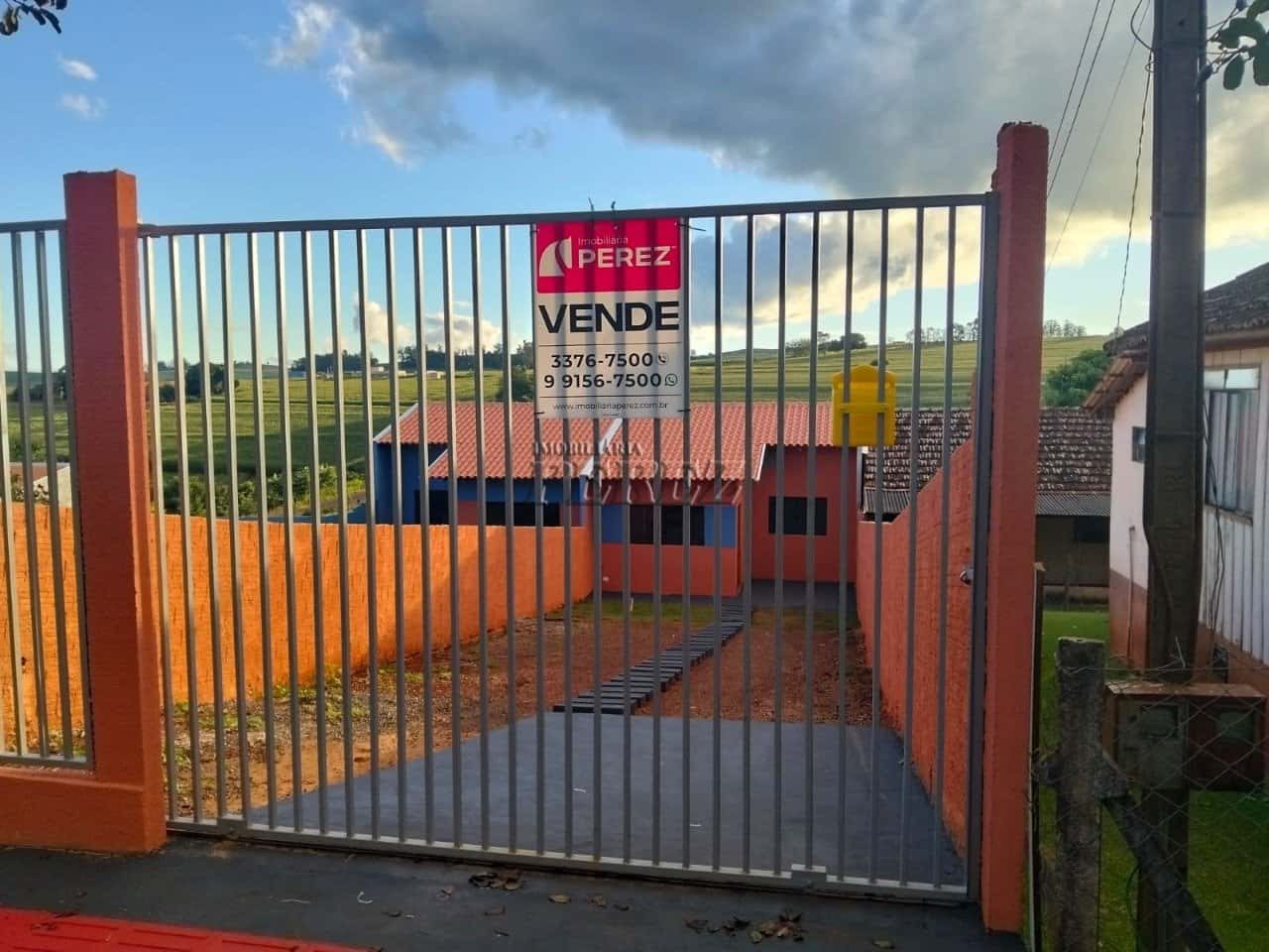 Casa à venda no Distrito Maravilha em Londrina — foto principal