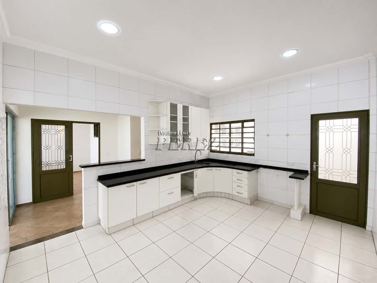 Casa à venda no Jardim Universitário, região oeste de Londrina — foto principal