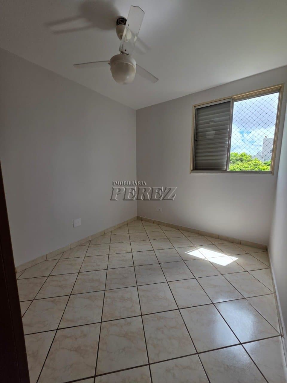 Apartamento para alugar no Residencial Monterrey na região leste de Londrina - Foto 10