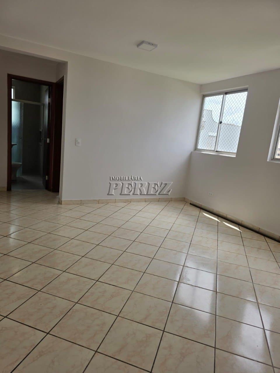 Apartamento para alugar no Residencial Monterrey na região leste de Londrina - Foto 3