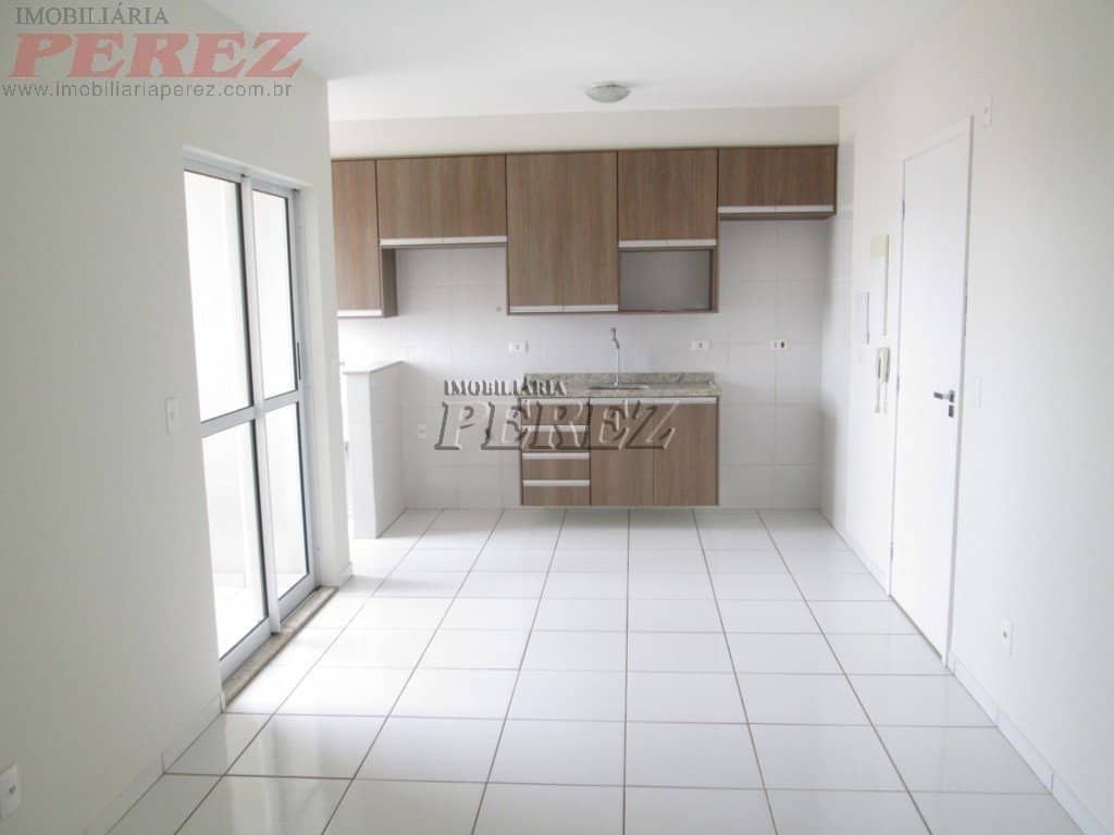 Apartamento no Ed. Inédito, de 2 quartos para alugar no Centro - Londrina/PR - Foto 1