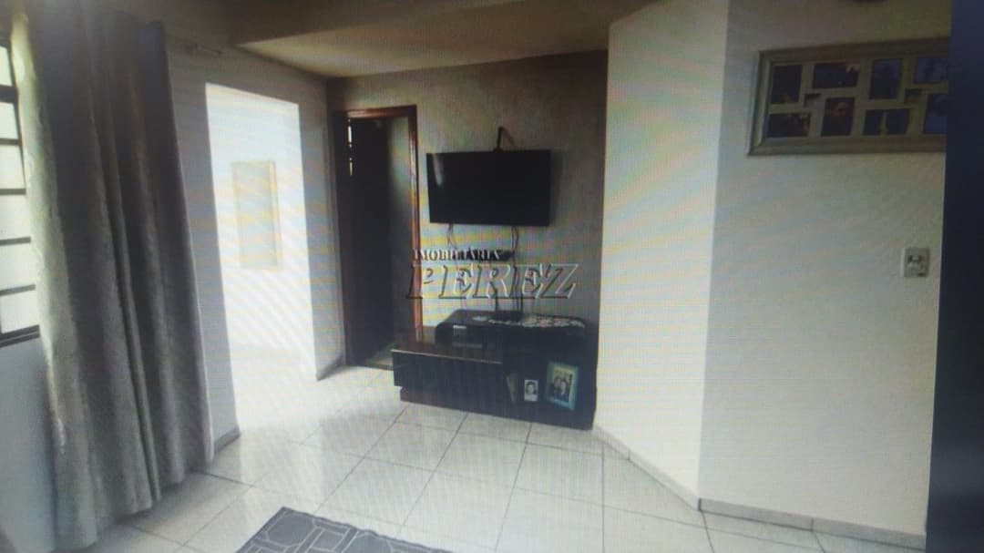 Sobrado à Venda na Avenida Celso Garcia Cid, Zona Leste de Londrina - Foto 11