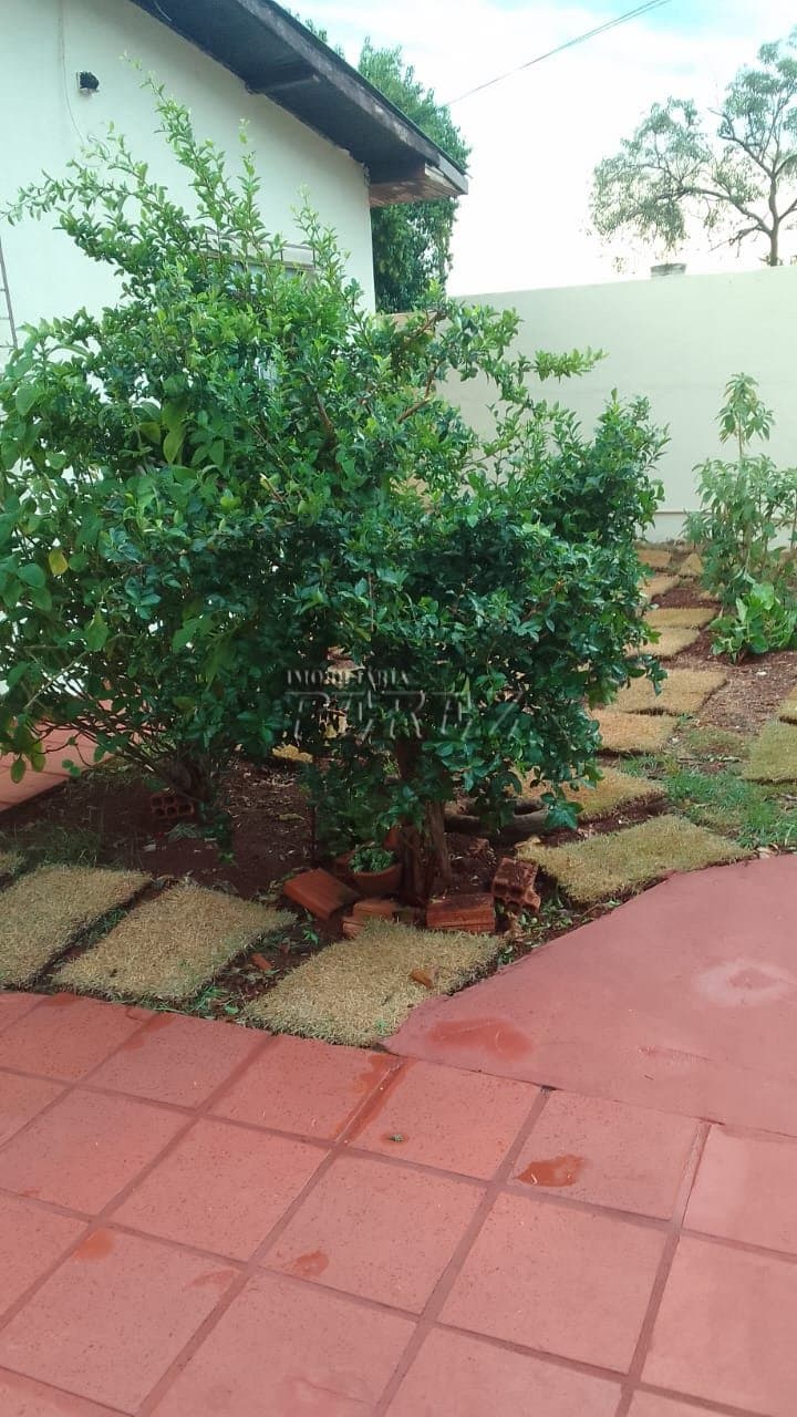 Casa a venda na rua Tertuliano, Jardim California - Foto 4