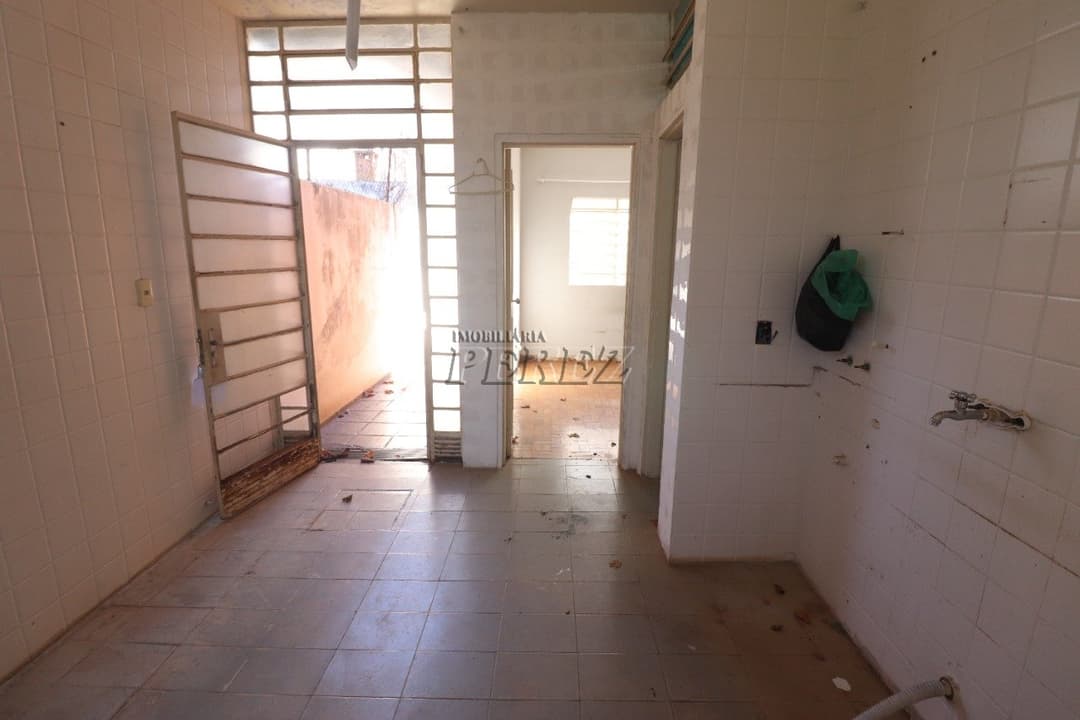 Casa para alugar no Jardim Petrópolis, centro de Londrina. - Foto 11
