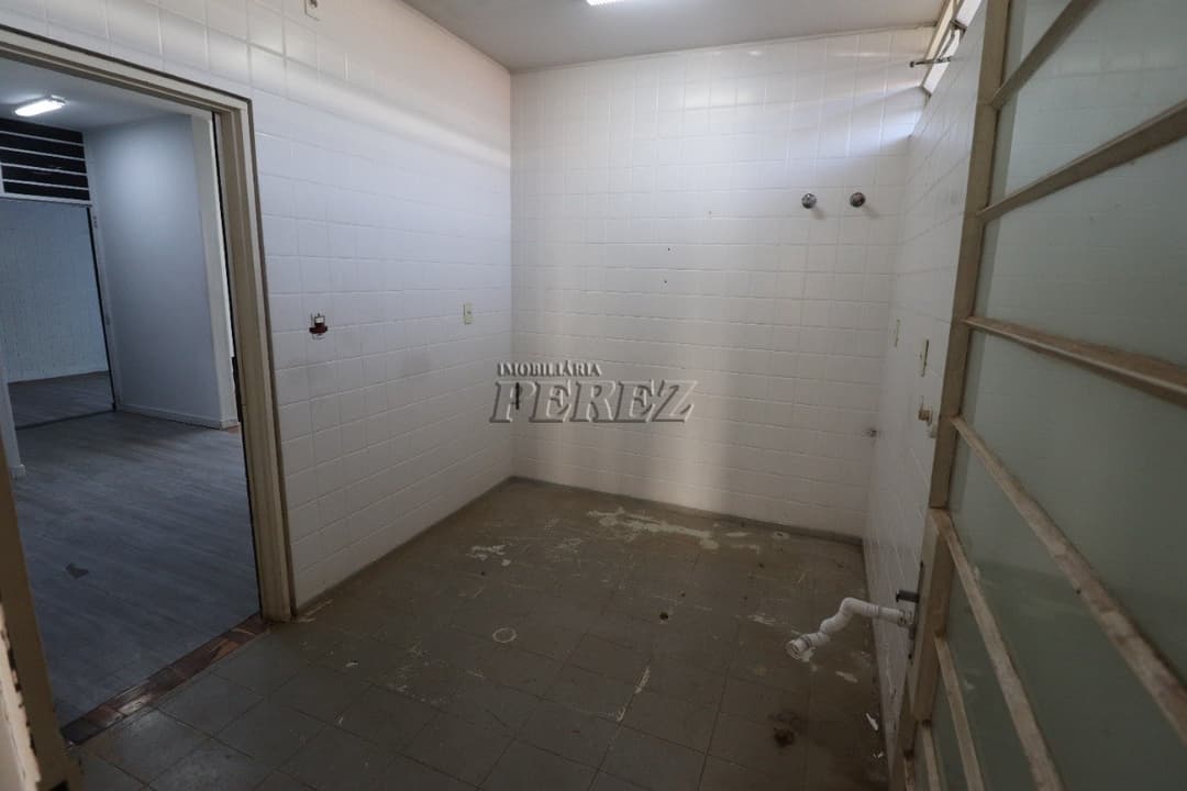 Casa para alugar no Jardim Petrópolis, centro de Londrina. - Foto 14