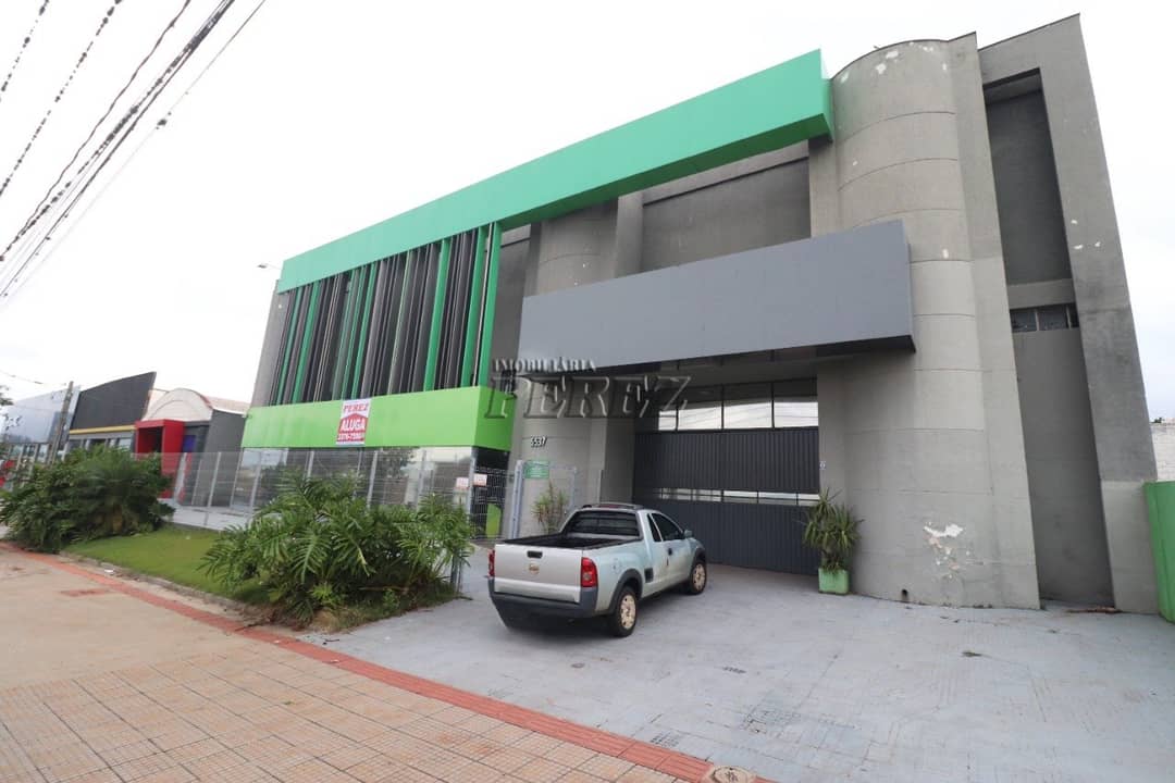 Barracão para alugar na Av Tiradentes, região oeste em Londrina. - Foto 1