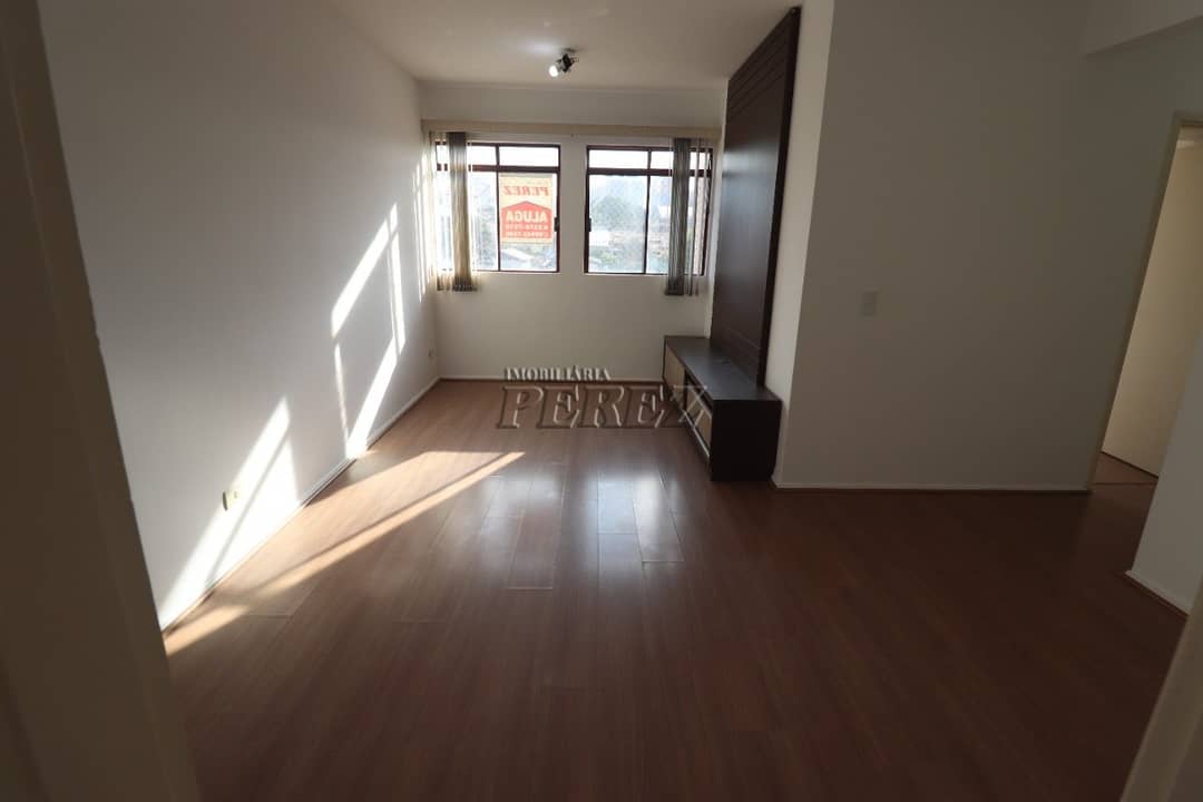 Apartamento para alugar no Residencial Saveiros, centro de Londrina. - Foto 1