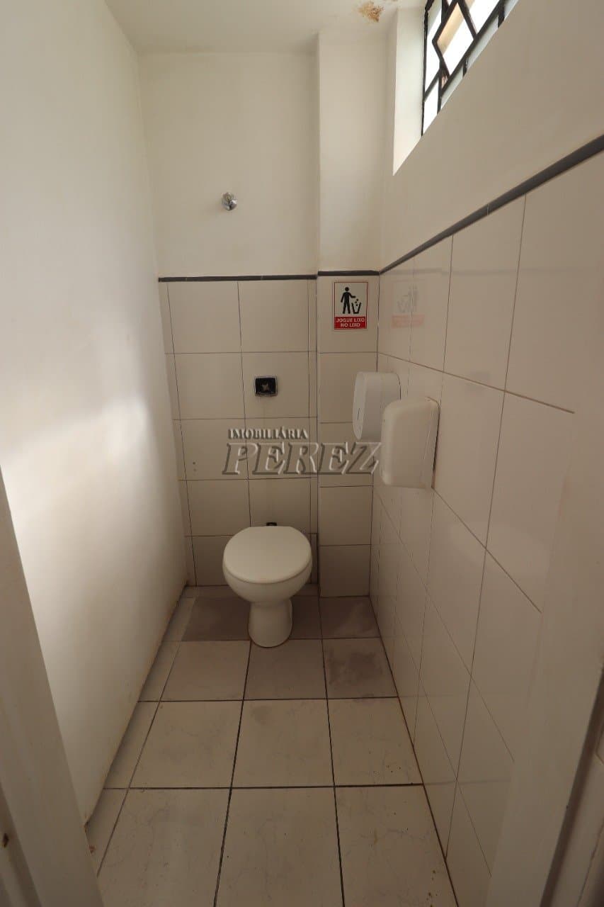 Sala para alugar na Av Duque de Caxias no centro de Londrina - Foto 9