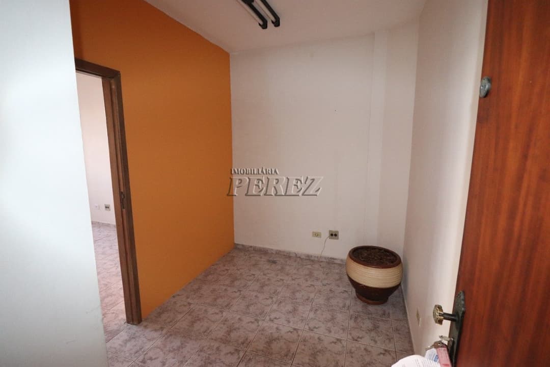Sala comercial para alugar no centro de Londrina, Edifício Maria Renilda. - Foto 4