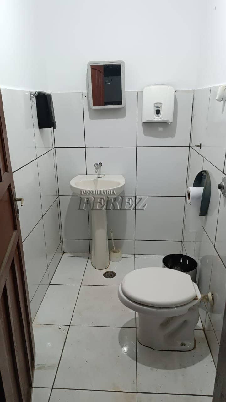 Barracão para alugar na Av Dez de Dezembro, região sul de Londrina. - Foto 3