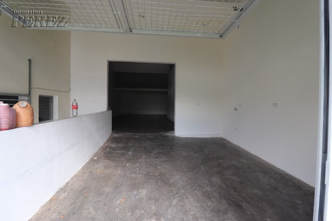 Sala comercial para alugar na Rua Bahia, no centro de Londrina - Foto 2