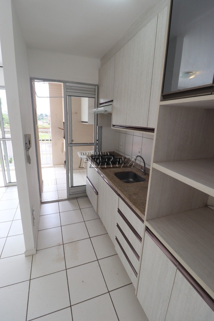 Apartamento à venda e locação na região leste de Londrina - Condomínio London