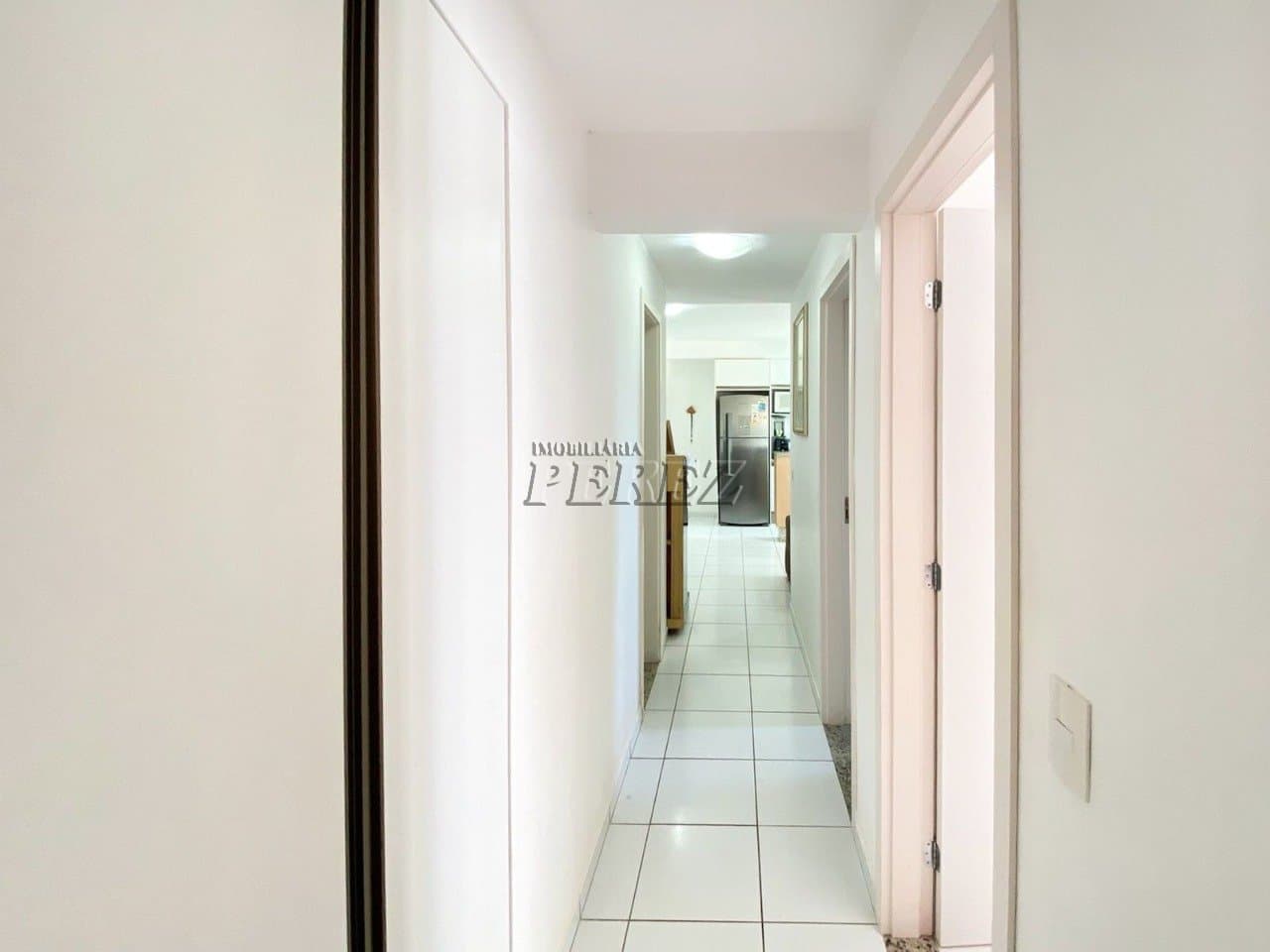Apartamento para venda ou locação na Rua Paes Leme, no centro de Londrina. - Foto 2