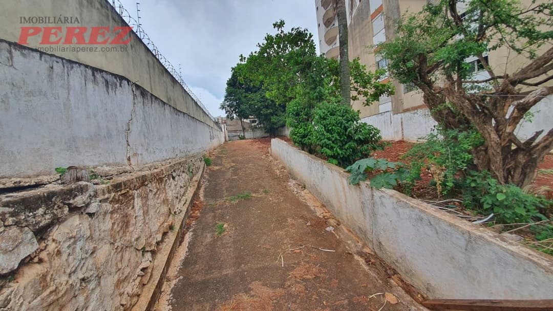 Terreno a venda na Rua Uruguai no centro de Londrina. - Foto 7