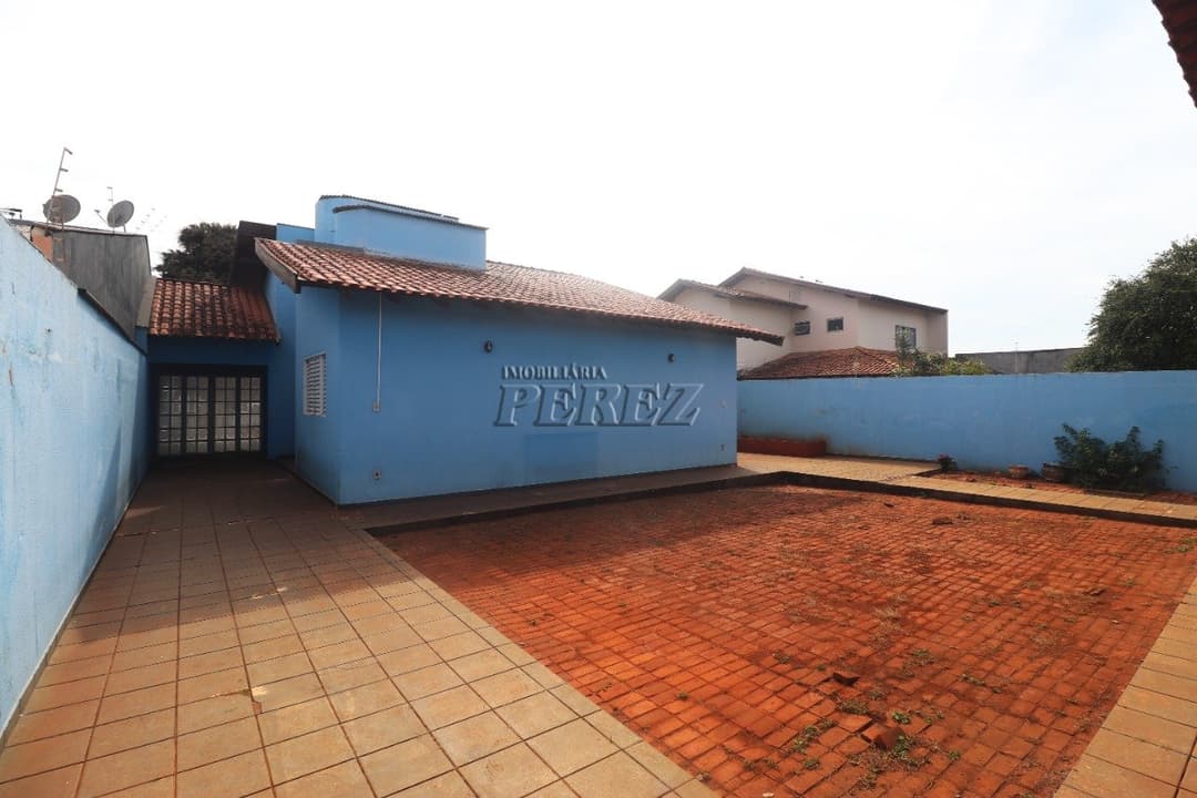 Venda de Casa em Londrina - Espaço, conforto e estrutura para viver bem - Foto 16