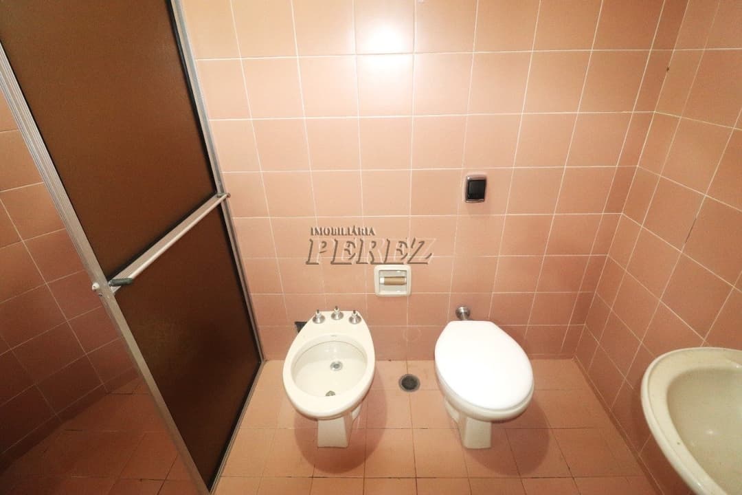 Venda de Casa em Londrina - Espaço, conforto e estrutura para viver bem - Foto 14