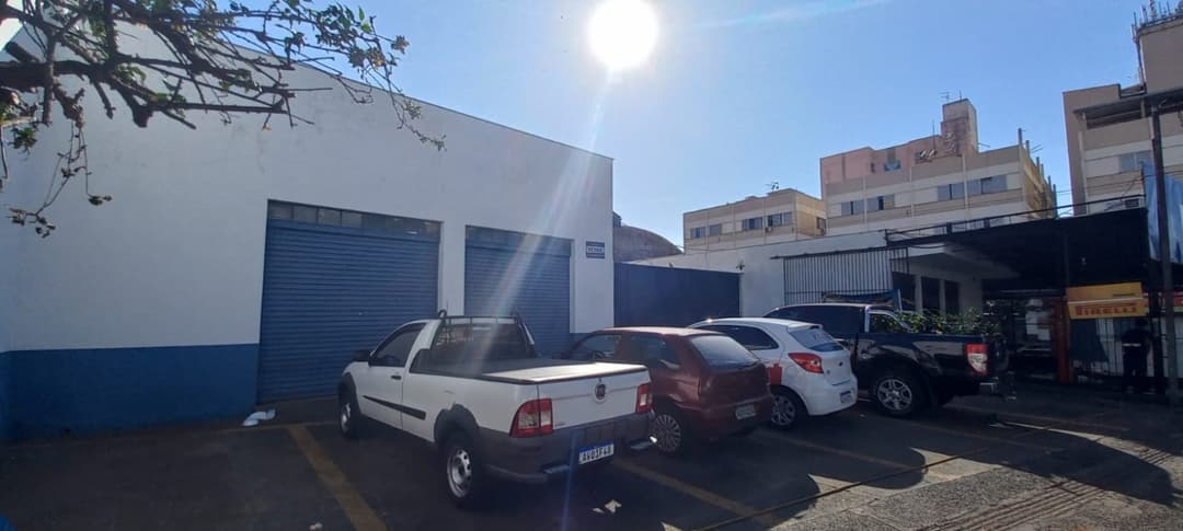 A Imobiliária Perez oferece à você mais uma ótima oportunidade de barracão para venda em Londrina. - Foto 2