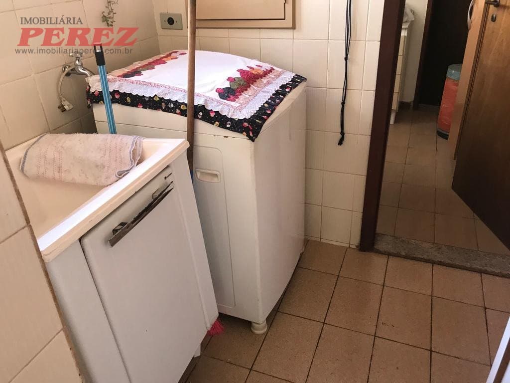 Apartamento Amplo à Venda - Edifício Roland | Centro de Londrina Rua Sergipe - Foto 18