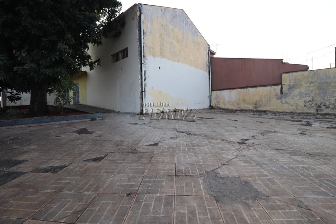 Salão comercial para venda e alugar na região norte em Londrina, Jardim Império do Sol - Foto 1