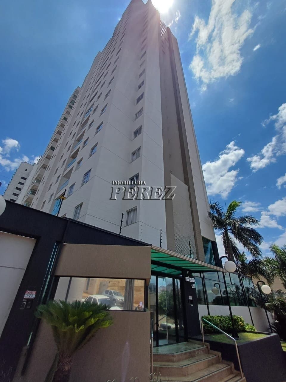 Apartamento para alugar no Edifício Inédito no centro de Londrina - Foto 1