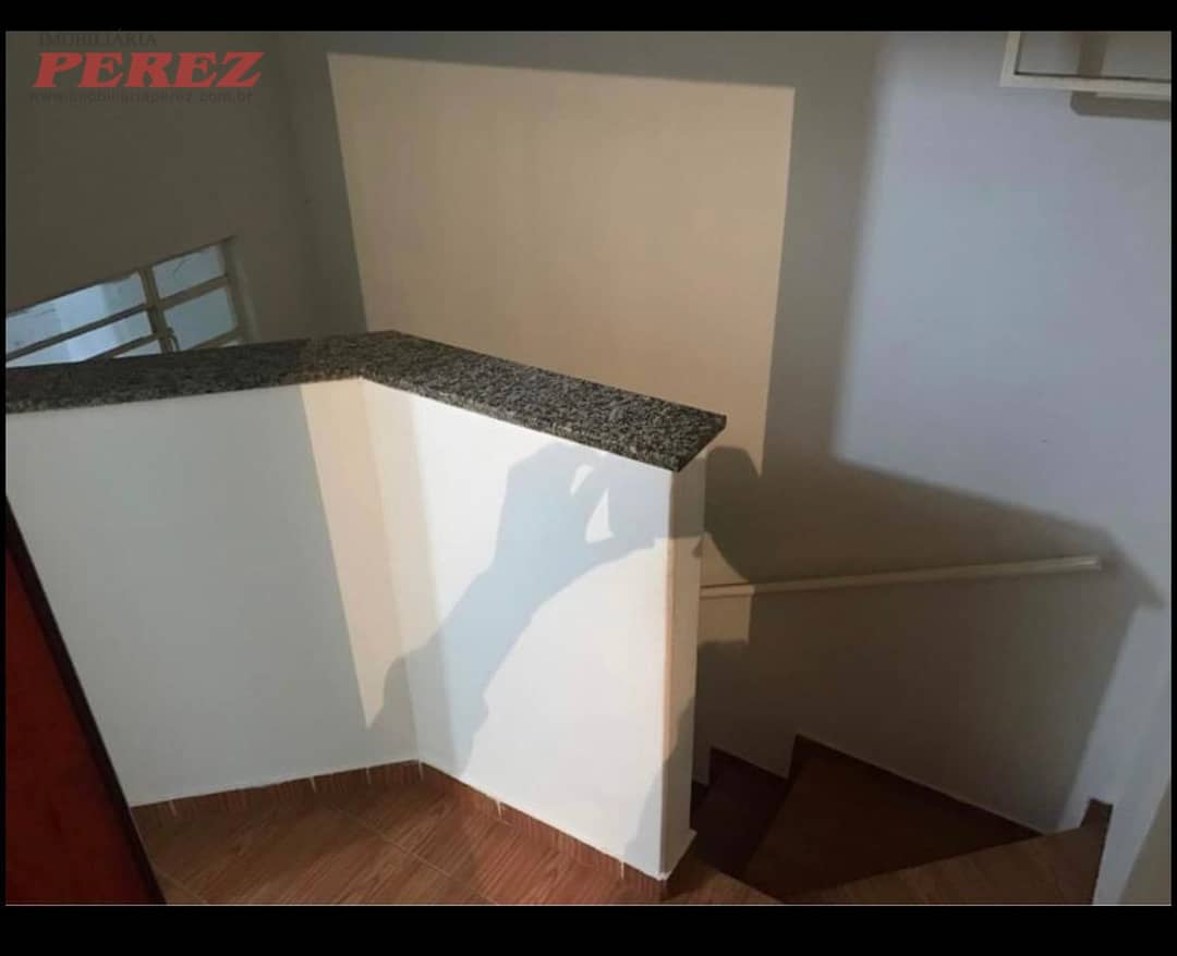 A Imobiliária Perez oferece a você mais uma ótima oportunidade de casa  para venda em Londrina. - Foto 4