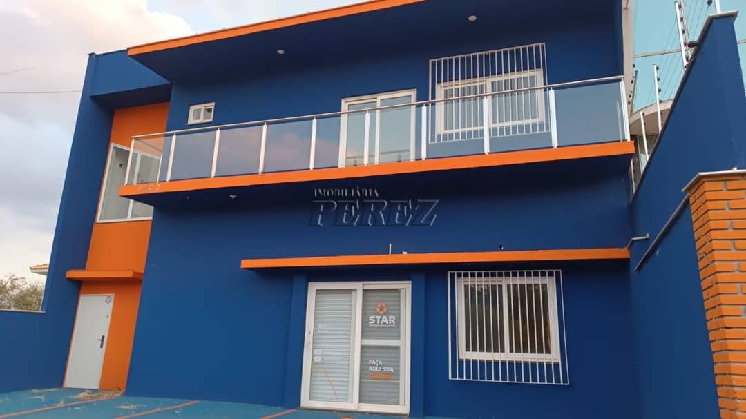 Sobrado comercial para alugar na Av JK no centro de Londrina - Foto 0