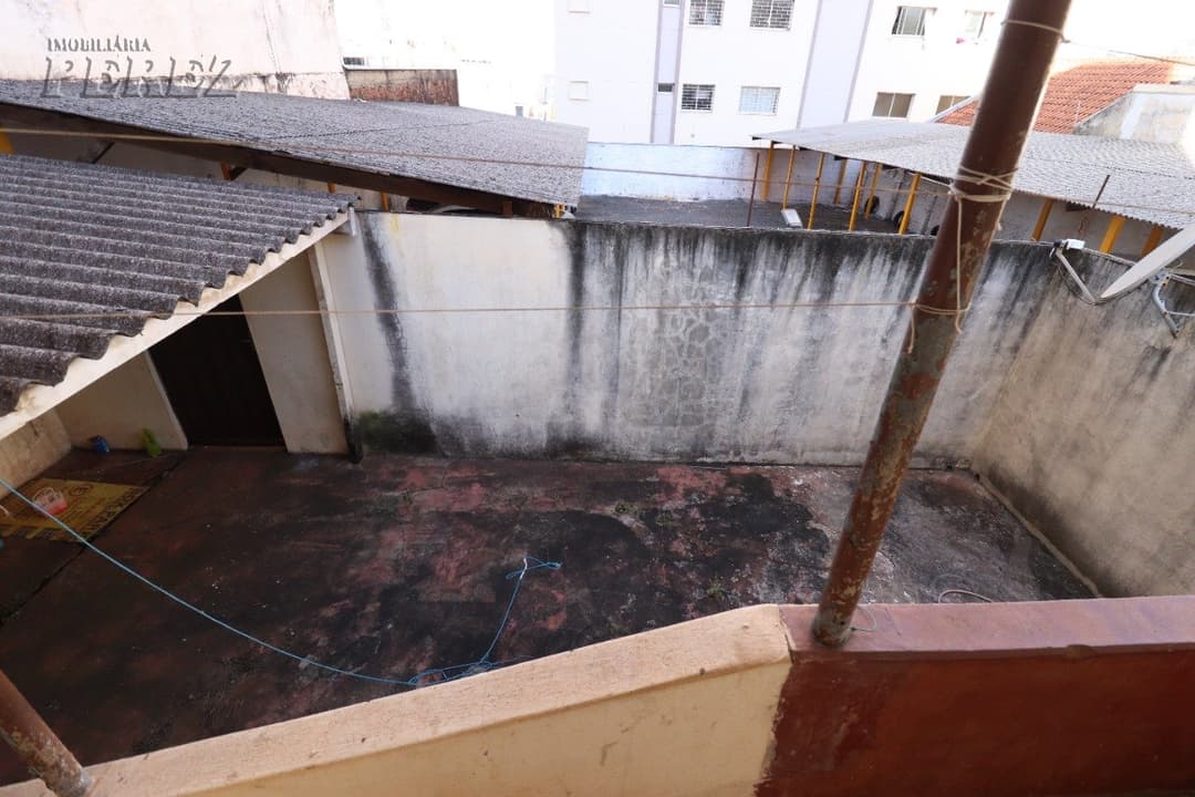 Casa Comercial à Venda - Região Central de Londrina na rua Mato Grosso - Foto 12