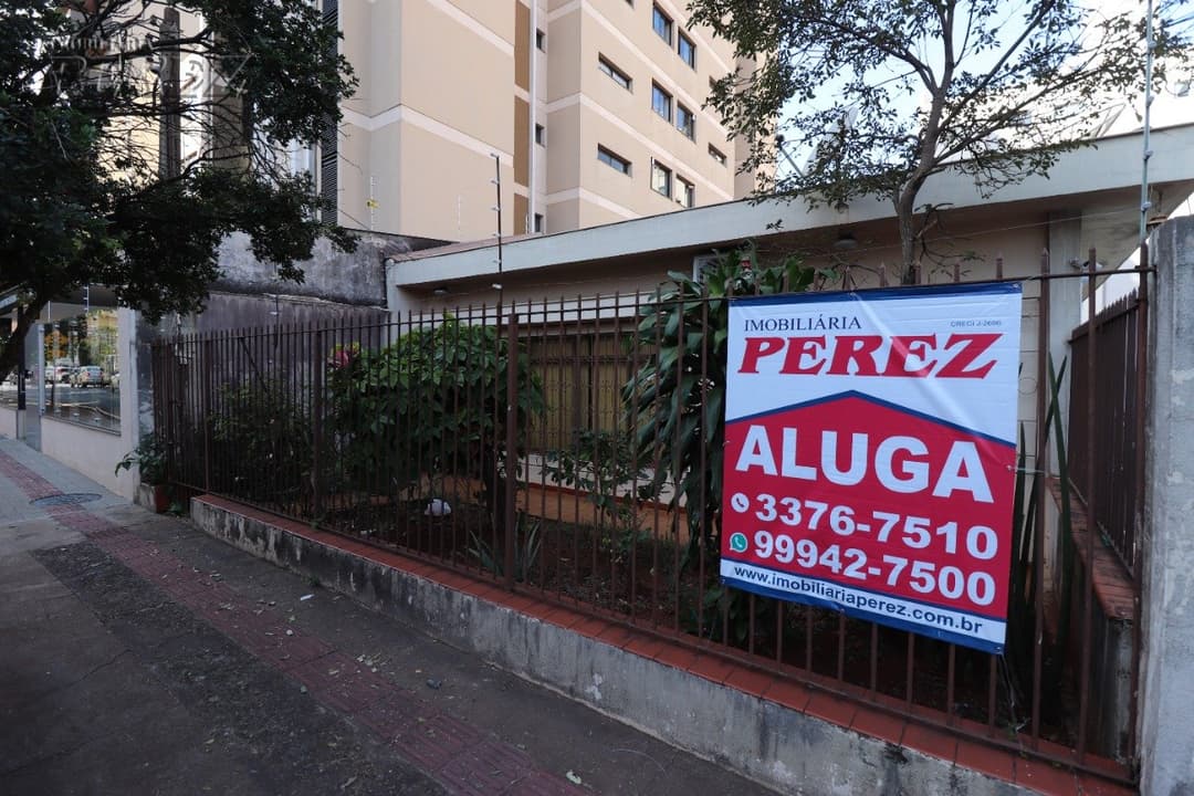 Casa Comercial à Venda - Região Central de Londrina na rua Mato Grosso - Foto 0