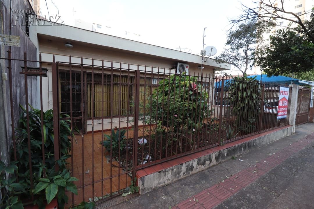 Casa Comercial à Venda - Região Central de Londrina na rua Mato Grosso - Foto 1