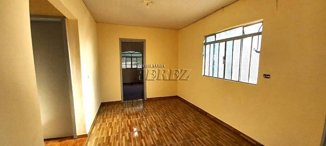Casa a venda no Califórnia, região leste de Londrina. - Foto 1
