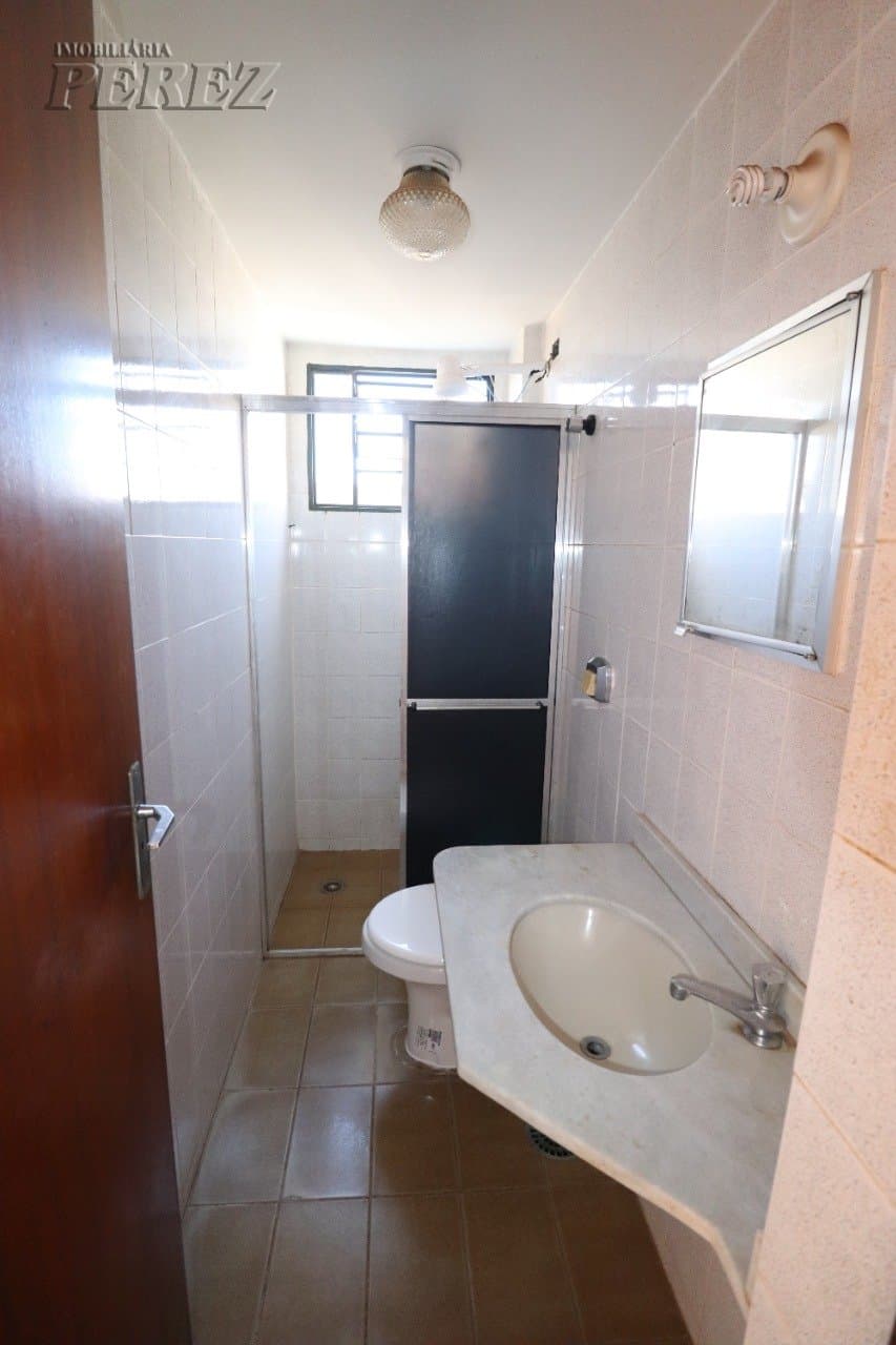 Kitnet a venda na Rua Espirito Santo em Londrina - Beneficio de morar próximo ao centro. - Foto 3