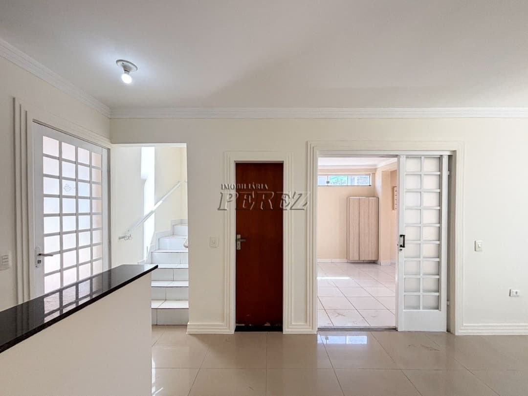 Sobrado à venda no Condomínio Isadora na região sul de Londrina. - Foto 2