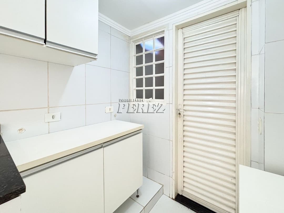 Sobrado à venda no Condomínio Isadora na região sul de Londrina. - Foto 5