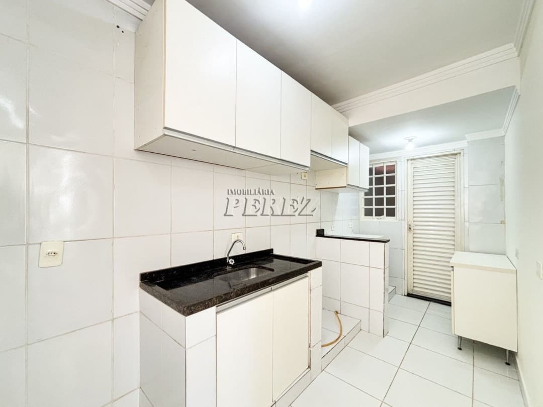 Sobrado à venda no Condomínio Isadora na região sul de Londrina. - Foto 3