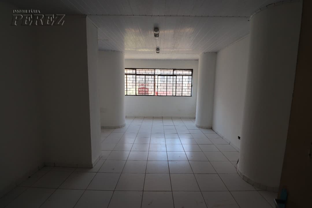 Sala comercial para alugar na Rua Professor João Cândido, no centro de Londrina - Foto 0