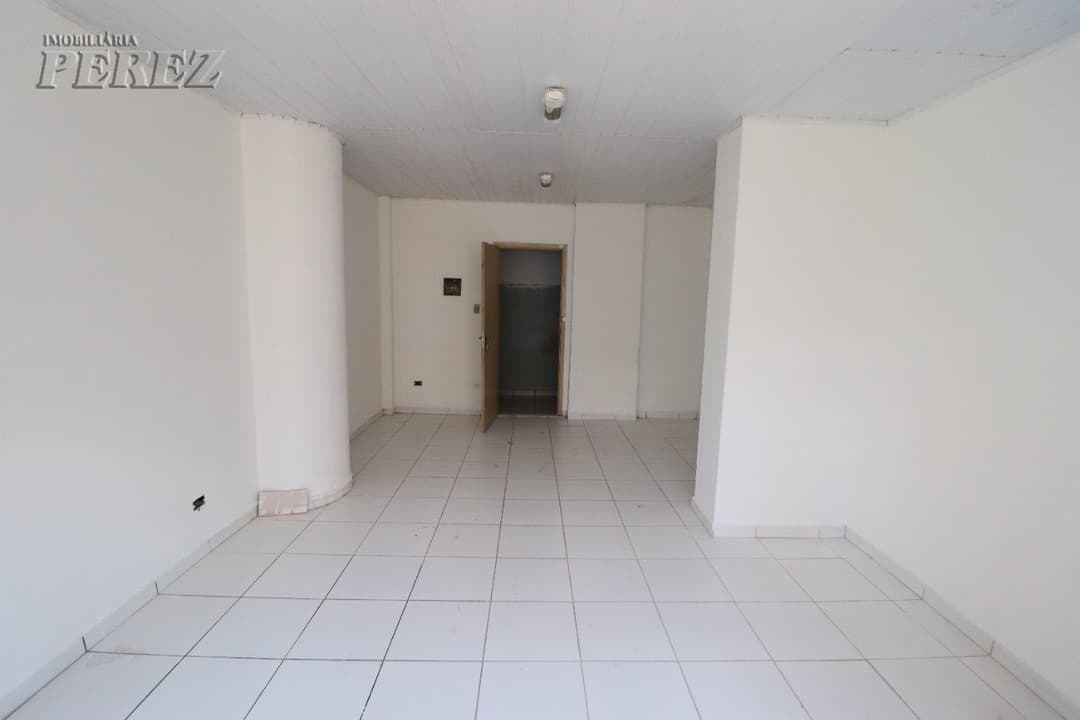 Sala comercial para alugar na Rua Professor João Cândido, no centro de Londrina - Foto 2