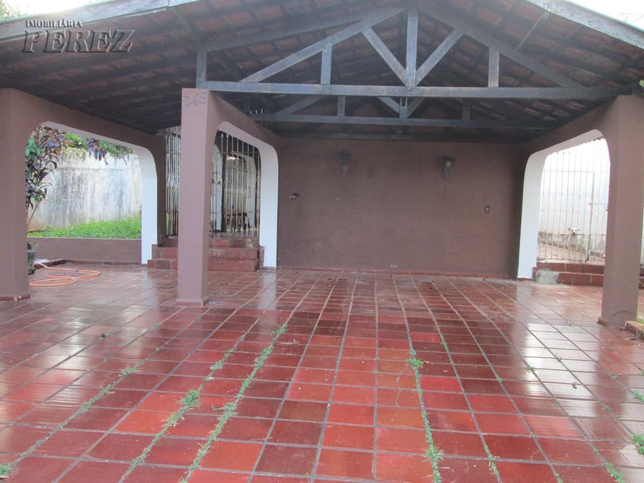 Casa à venda no San Conrado na região leste de Londrina — foto principal