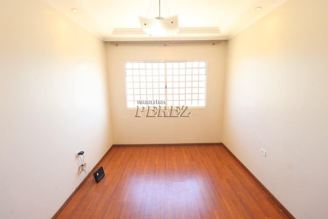 A Imobiliária Perez oferece a você uma ótima oportunidade de casa para venda e locação em Londrina. - Foto 2