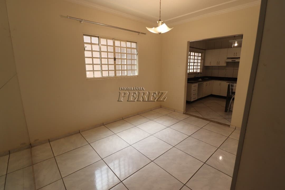 A Imobiliária Perez oferece a você uma ótima oportunidade de casa para venda e locação em Londrina. - Foto 14