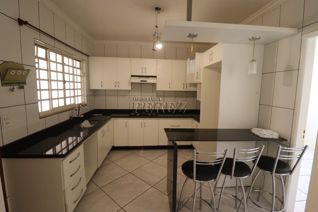 A Imobiliária Perez oferece a você uma ótima oportunidade de casa para venda e locação em Londrina. - Foto 3