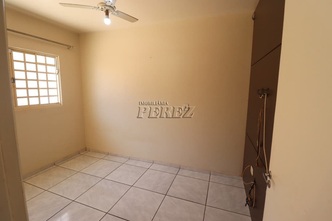 A Imobiliária Perez oferece a você uma ótima oportunidade de casa para venda e locação em Londrina. - Foto 18