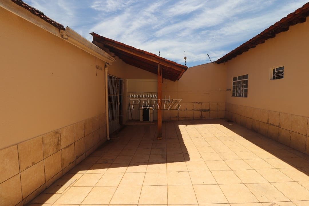 A Imobiliária Perez oferece a você uma ótima oportunidade de casa para venda e locação em Londrina. - Foto 25