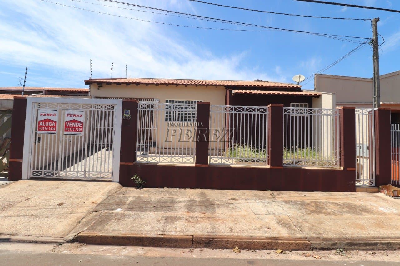 A Imobiliária Perez oferece a você uma ótima oportunidade de casa para venda em Londrina.