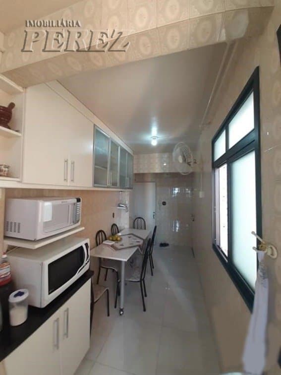 Amplo Apartamento à Venda no Centro de Londrina - Condomínio Centro Comercial na rua Piaui - Foto 17