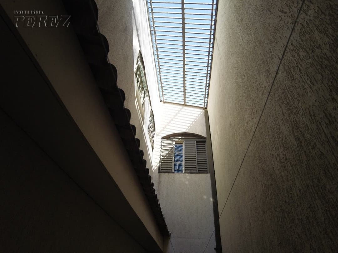 A Imobiliária Perez oferece a você uma ótima oportunidade de sobrado para venda em Londrina. - Foto 8