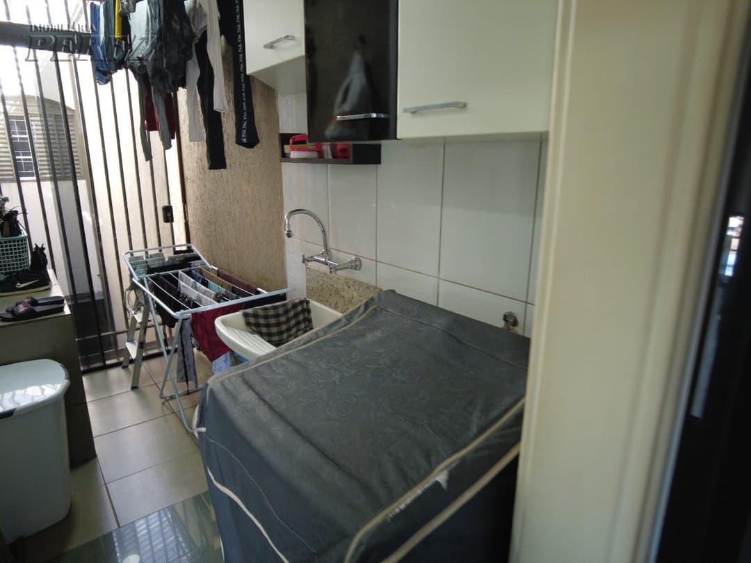 A Imobiliária Perez oferece a você uma ótima oportunidade de sobrado para venda em Londrina. - Foto 22