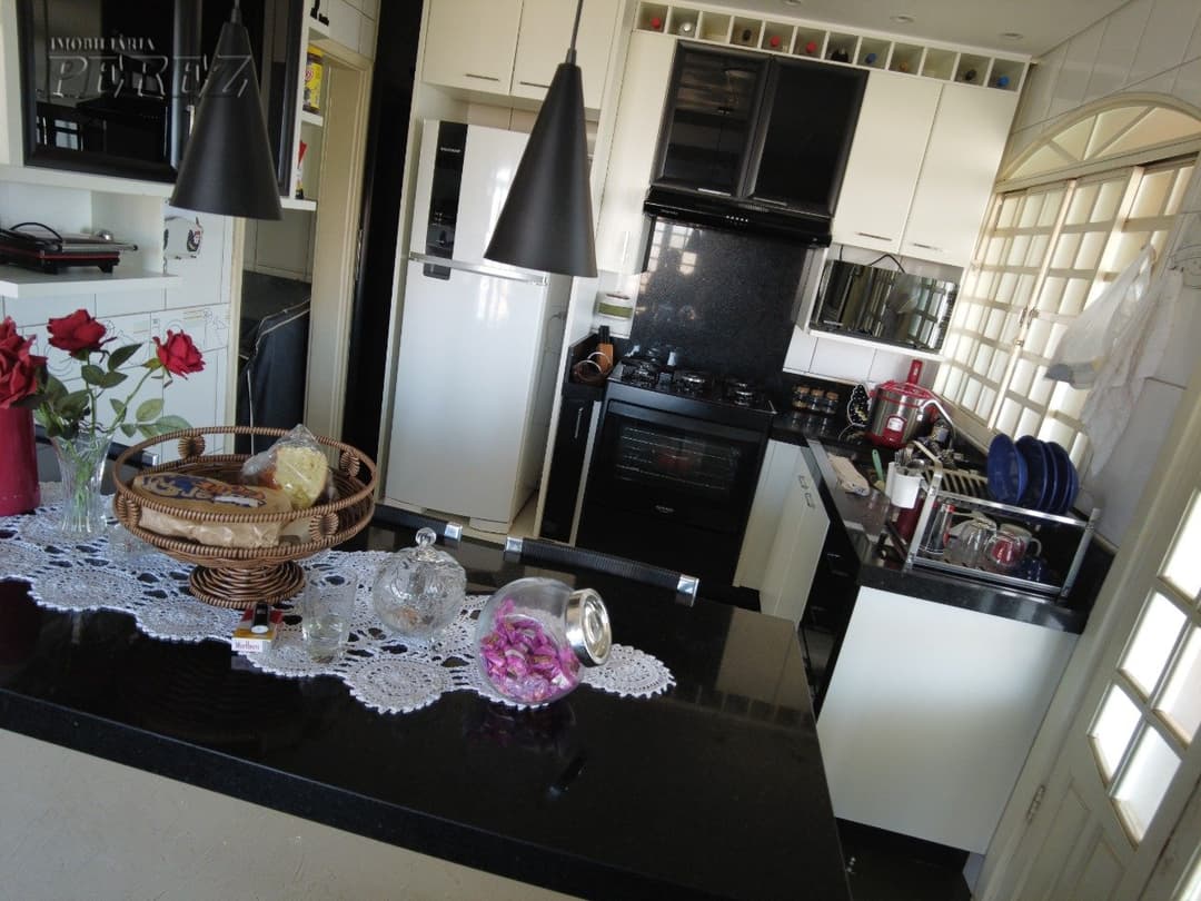 A Imobiliária Perez oferece a você uma ótima oportunidade de sobrado para venda em Londrina. - Foto 28