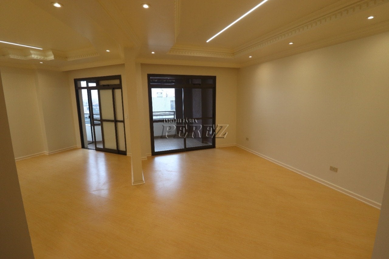 Apartamento para alugar no Edifício Coral Gables no centro de Londrina